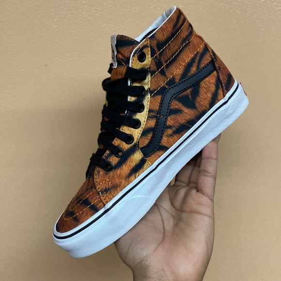 Vans Sk8 HI “Tiger Print” - Picture 9 of 16